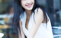 娱乐吃瓜李沁是谁啊,娱乐圈的清新小花,吃瓜群众心中的甜蜜女神